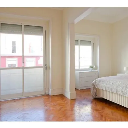 Apartment Houze Spacious Apartment In Lapa Near Riverside *